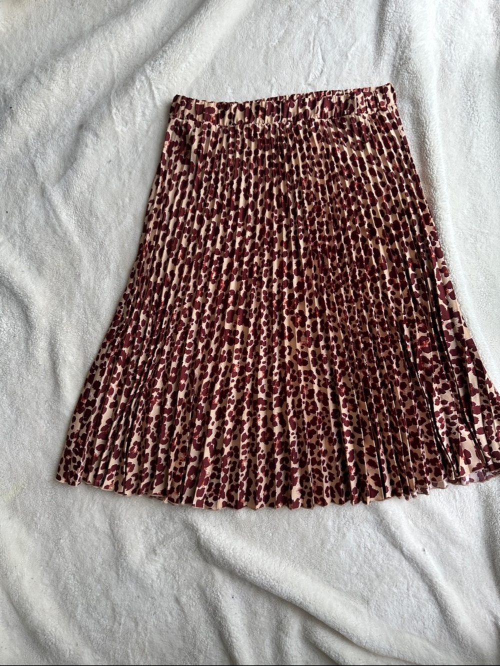 H&M Burgundy and Cream Pleated Animal-Print Midi Skirt